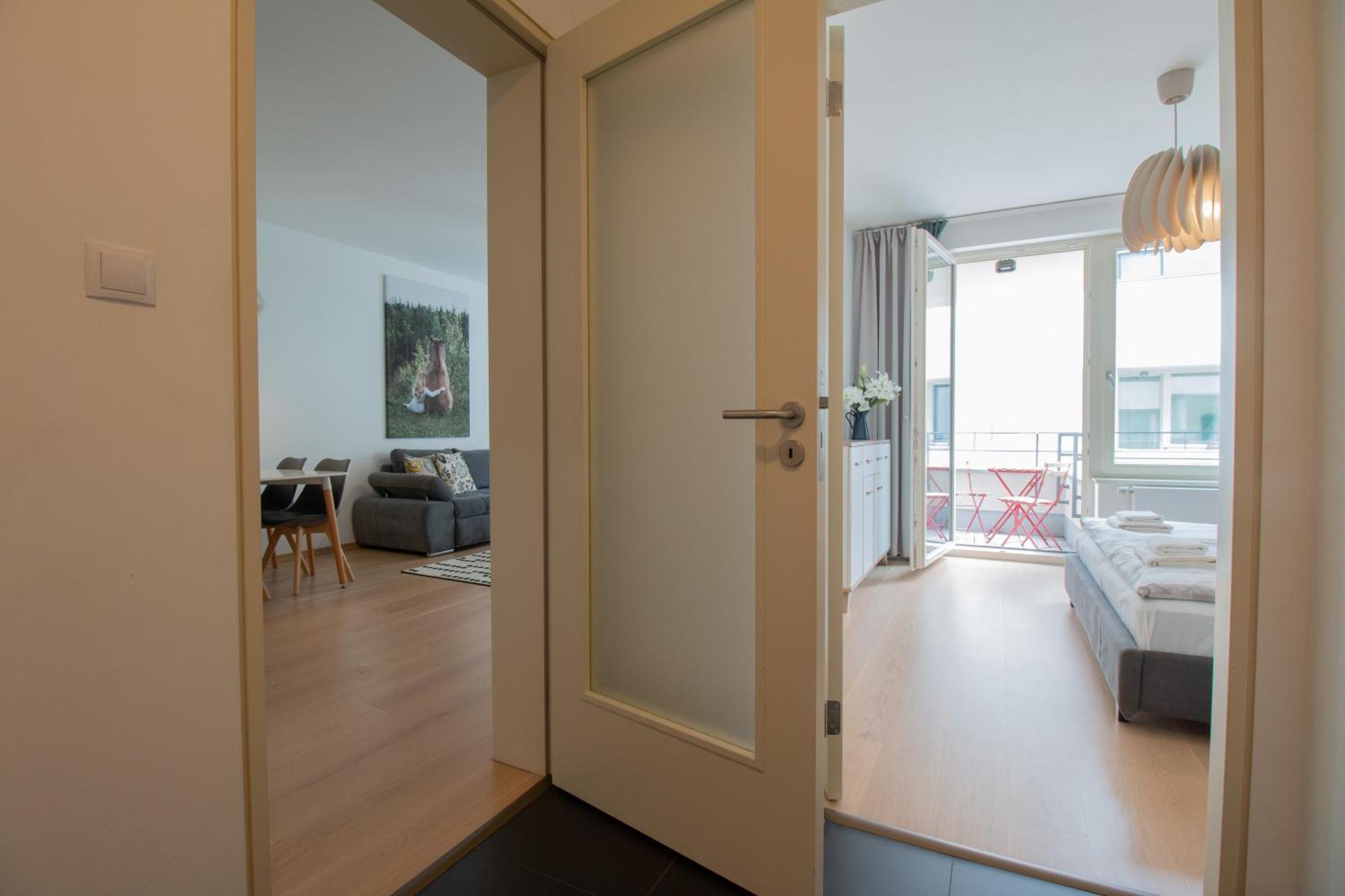 Apartment Krakovska Cr *